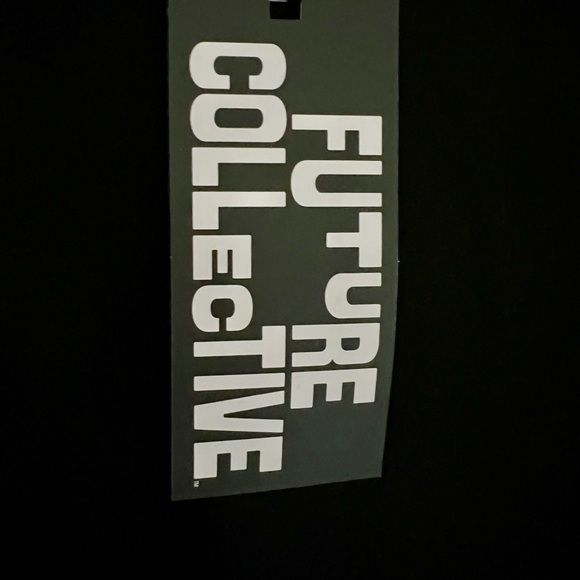 Chic Black and Cream Midi Dress - Picture 2 of 10